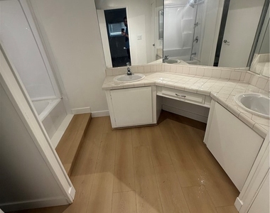112 Aliso - Photo Thumbnail 7