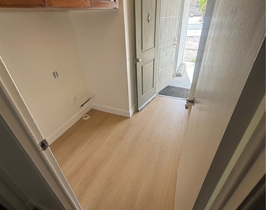 112 Aliso - Photo Thumbnail 4
