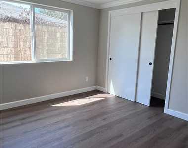 11920 Hopland Street - Photo Thumbnail 6