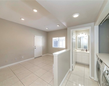 701 Barnsley - Photo Thumbnail 14