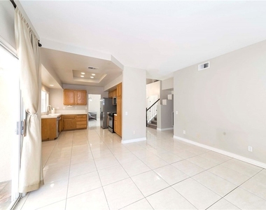 701 Barnsley - Photo Thumbnail 11