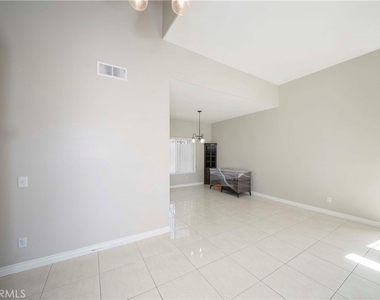 701 Barnsley - Photo Thumbnail 5