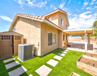 701 Barnsley - Photo Thumbnail 37