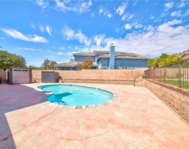 701 Barnsley - Photo Thumbnail 33