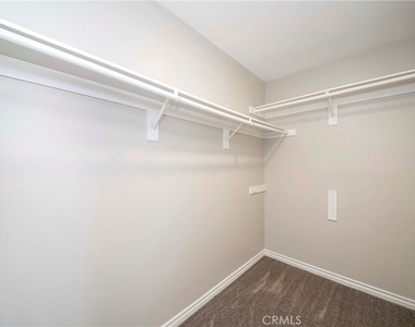 701 Barnsley - Photo Thumbnail 24