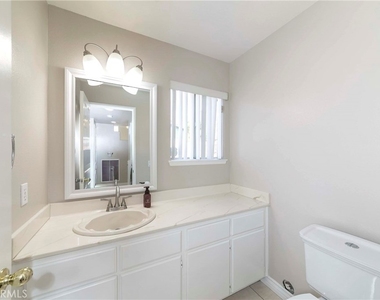 701 Barnsley - Photo Thumbnail 16