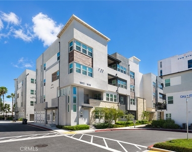 1646 S Urbana - Photo Thumbnail 31