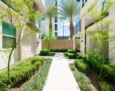 1646 S Urbana - Photo Thumbnail 32