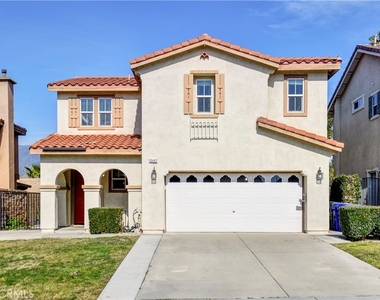 16442 El Revino Drive - Photo Thumbnail 1