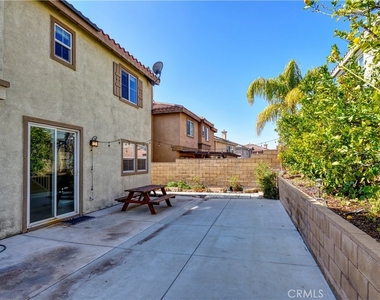 16442 El Revino Drive - Photo Thumbnail 27