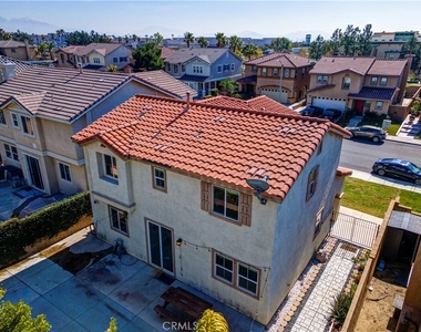16442 El Revino Drive - Photo Thumbnail 41