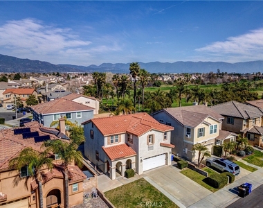 16442 El Revino Drive - Photo Thumbnail 34
