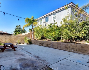 16442 El Revino Drive - Photo Thumbnail 28