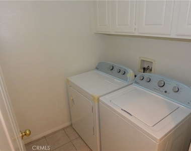 22 Roseville - Photo Thumbnail 7