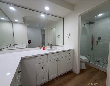 2115 Baywood - Photo Thumbnail 2