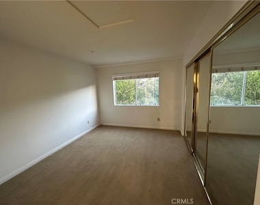 2620 Del Vista - Photo Thumbnail 11