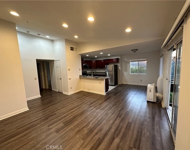 2620 Del Vista - Photo Thumbnail 8