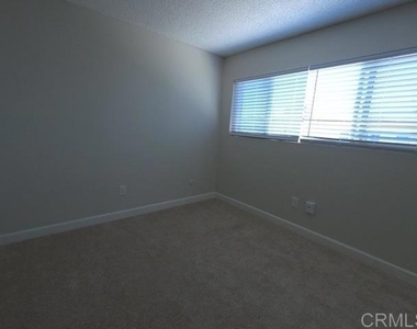 464 Woodland Avenue - Photo Thumbnail 30