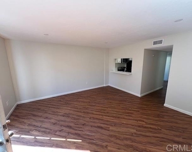 464 Woodland Avenue - Photo Thumbnail 2