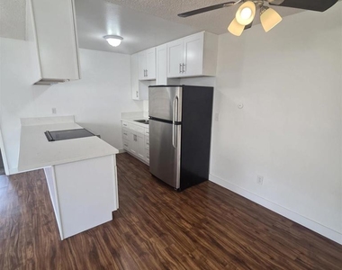 431 E Madison Ave - Photo Thumbnail 1