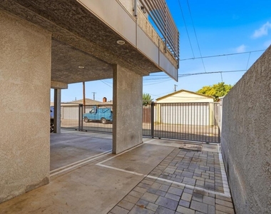 6721 1/2 Vineland Avenue - Photo Thumbnail 32