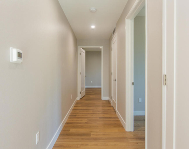3682 Harriman Avenue - Photo Thumbnail 21