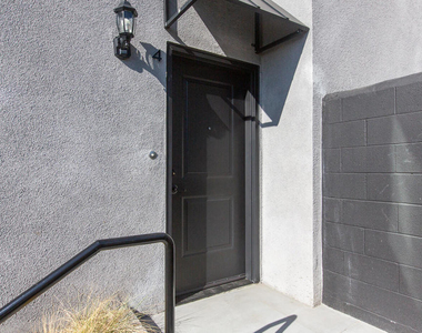 3682 Harriman Avenue - Photo Thumbnail 5