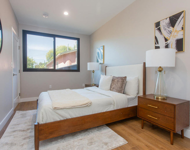 3682 Harriman Avenue - Photo Thumbnail 18