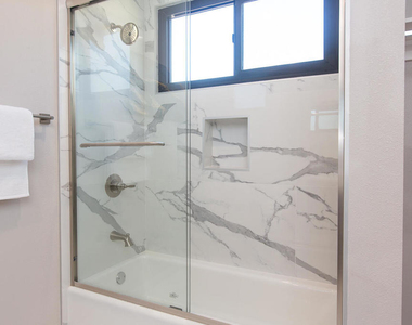 3682 Harriman Avenue - Photo Thumbnail 27