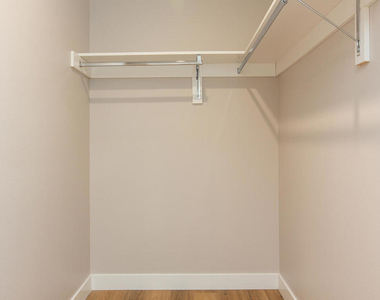 3682 Harriman Avenue - Photo Thumbnail 29