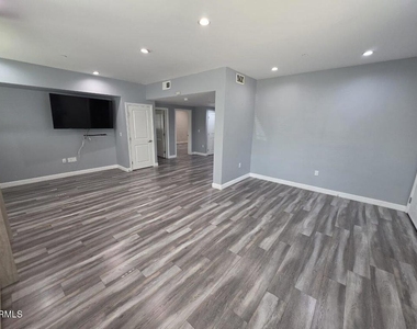 6824 Ben Avenue - Photo Thumbnail 13