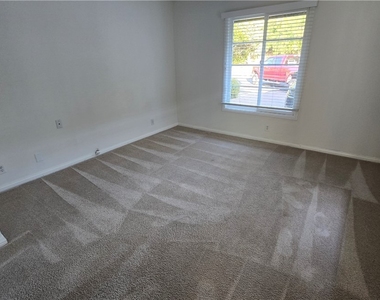 31811 Greens Pointe - Photo Thumbnail 7