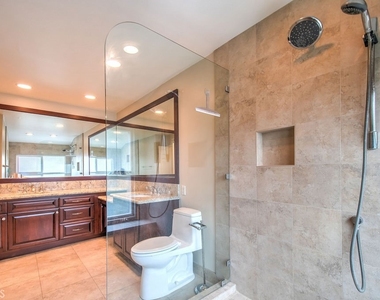 5021 Corkwood Lane - Photo Thumbnail 34