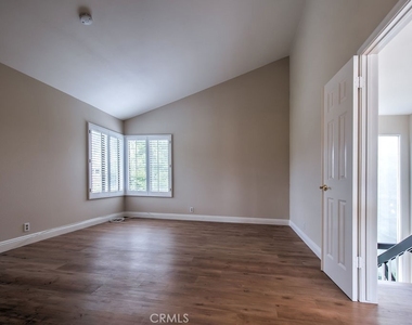5021 Corkwood Lane - Photo Thumbnail 28
