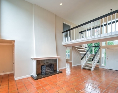 5021 Corkwood Lane - Photo Thumbnail 15