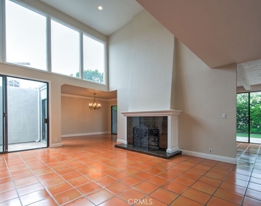 5021 Corkwood Lane - Photo Thumbnail 14