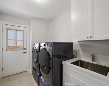 37 Montecito Drive - Photo Thumbnail 16