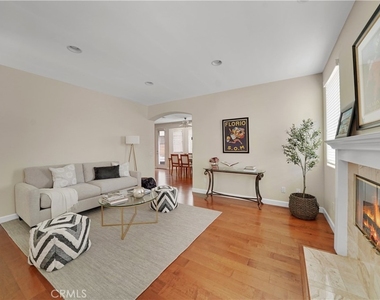 2239 Pacific Avenue - Photo Thumbnail 1