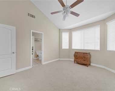 2239 Pacific Avenue - Photo Thumbnail 9