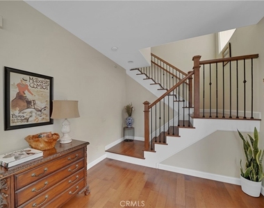 2239 Pacific Avenue - Photo Thumbnail 7