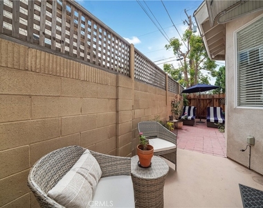 2239 Pacific Avenue - Photo Thumbnail 24
