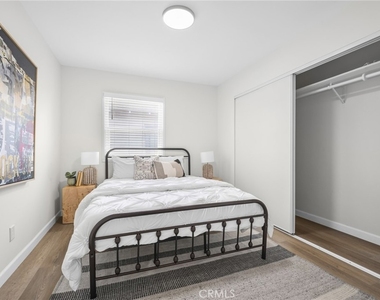 902 N Mohawk Avenue - Photo Thumbnail 6