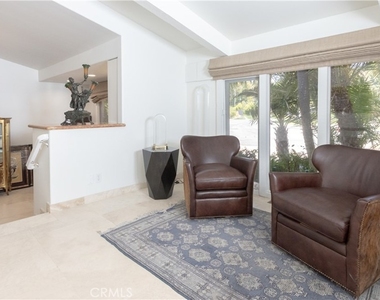 30421 Mirador Court - Photo Thumbnail 14