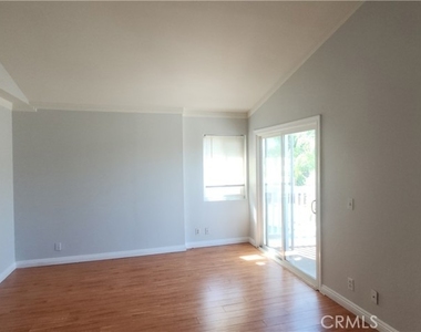 1267 Regent - Photo Thumbnail 26