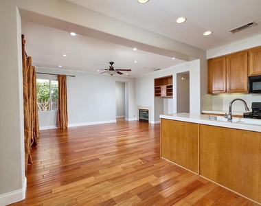 402 Paseo Del Concho - Photo Thumbnail 6