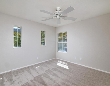 402 Paseo Del Concho - Photo Thumbnail 14
