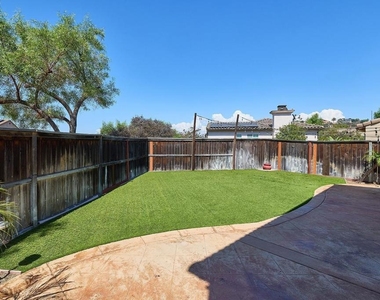 402 Paseo Del Concho - Photo Thumbnail 19