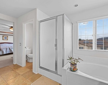 958 Avalon Way - Photo Thumbnail 19