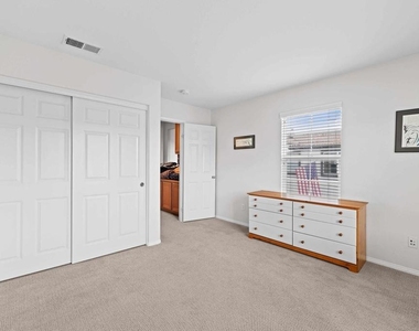 958 Avalon Way - Photo Thumbnail 29