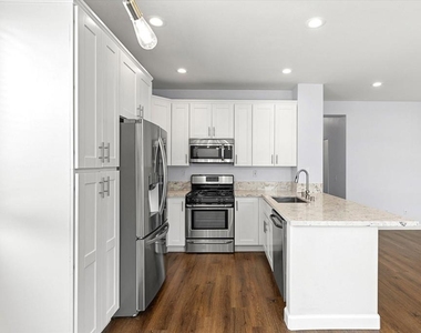 9615 W Canyon - Photo Thumbnail 7